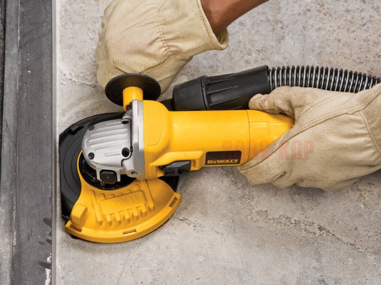 pol_pl_Oslona-do-szlifierek-katowych-115-i-125-mm-Dewalt-DWE46150-4703_6.jpg