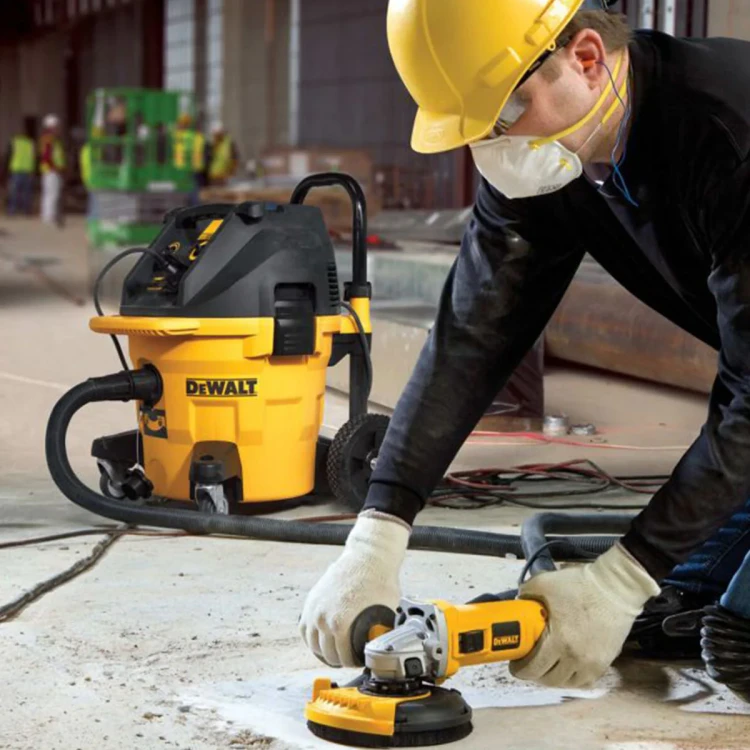 pol_pl_Oslona-do-szlifierek-katowych-115-i-125-mm-Dewalt-DWE46150-4703_2.webp
