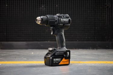 pol_pl_Wiertarko-wkretarka-Dewalt-DCD86MP2T-51247_10.jpg