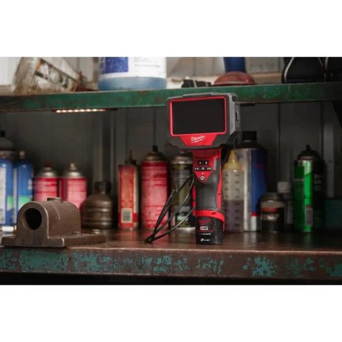 milwaukee-m12-atb-0c-boroskop-dla-technikow-samochodowych-12v-1.webp