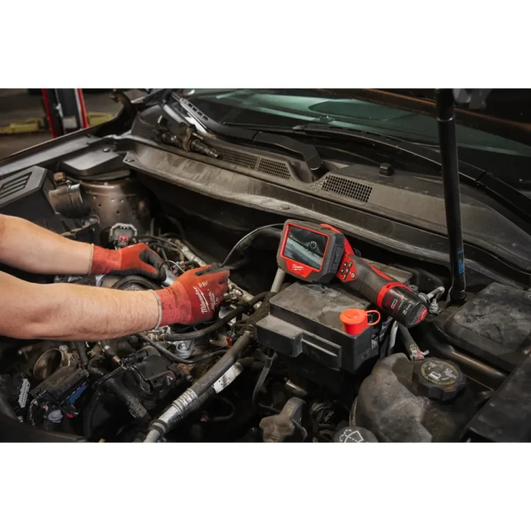 milwaukee-m12-atb-0c-boroskop-dla-technikow-samochodowych-12v-w-walizce-4933X.webp