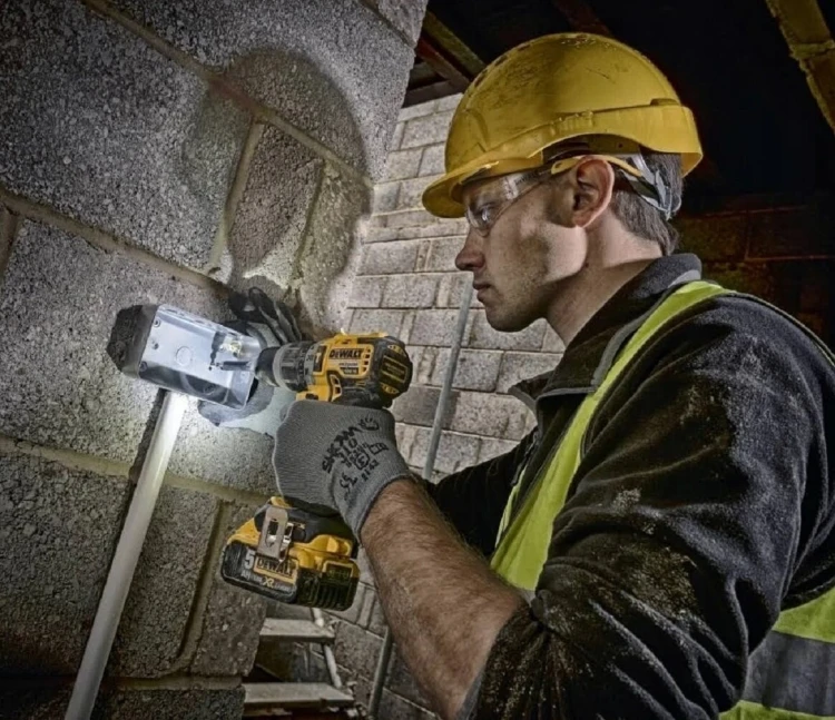 DEWALT-DCK266P2T-foto-2.jpg